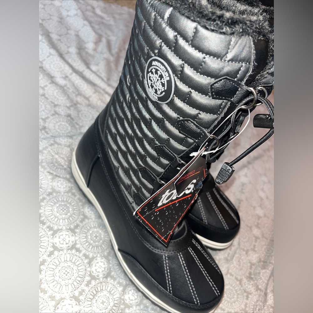 TOTES NEW Ember Women’s Side Zip Faux Fur Boots Black/Vinyl Size 11 Waterproof